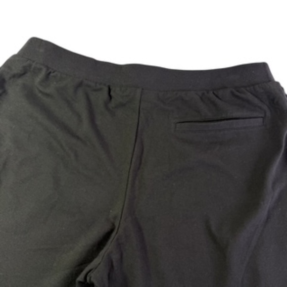 NWOT Chico's Weekends Black Single Back Pocket Joggers Size 1 Regular - Picture 4 of 7